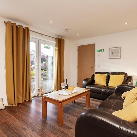 Bright House With Garden & Patio In Market Town Inverurie Eksteriør bilde